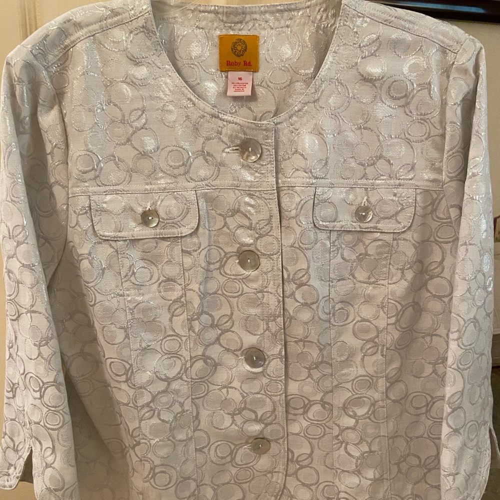Button down jacket - grey circles